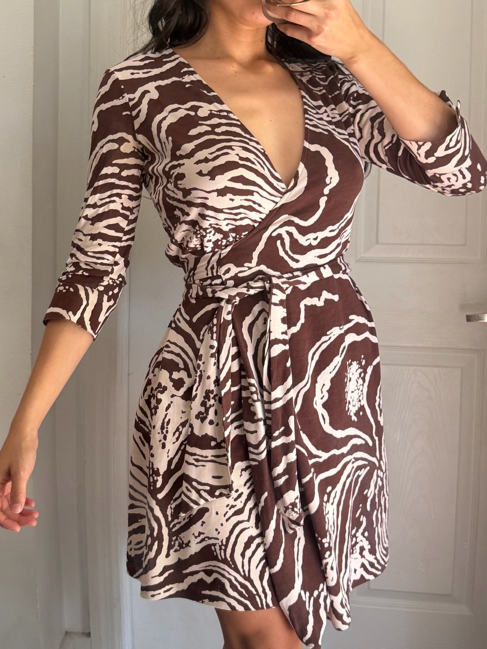 DVF Diane Von Furstenberg Vintage Y2k Julian Silk Brown Abstract Wrap Dress